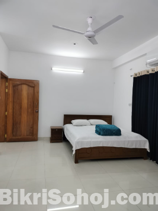 Spacious 3BHK Apartment in Bashundhara R/A